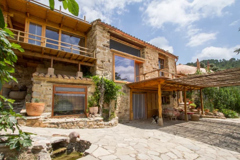 Mar de la Carrasca — cabañas en Villahermosa del Río, Castelló, Comunidad Valenciana · 4.5 de 5 (70 opiniones) · Casas integradas en la montaña