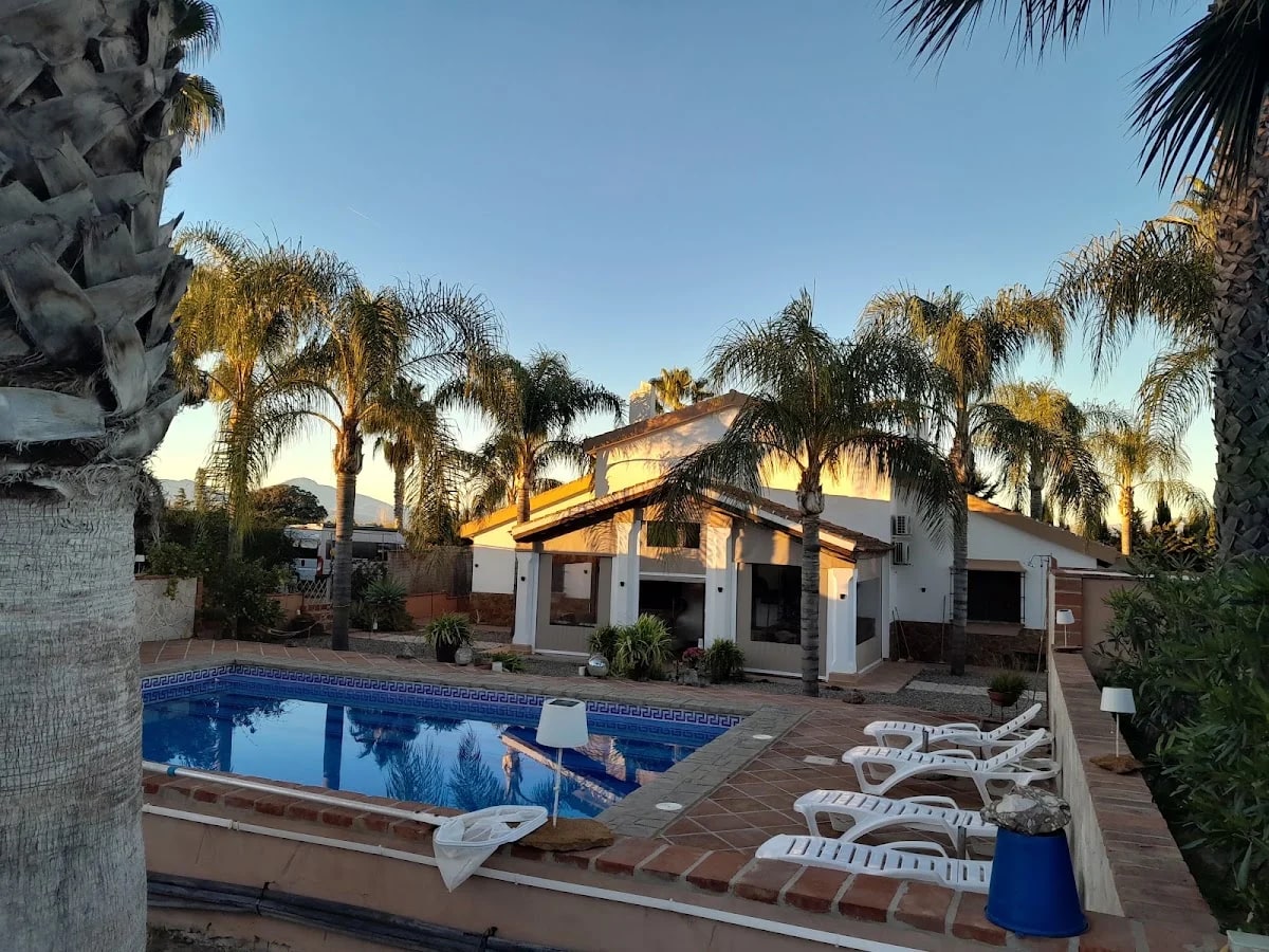 Mini-Camping Ardalejo / Call first - reservation only! — camping en Alhaurín el Grande, Málaga, Andalucía · 4.6 de 5 (31 opiniones)