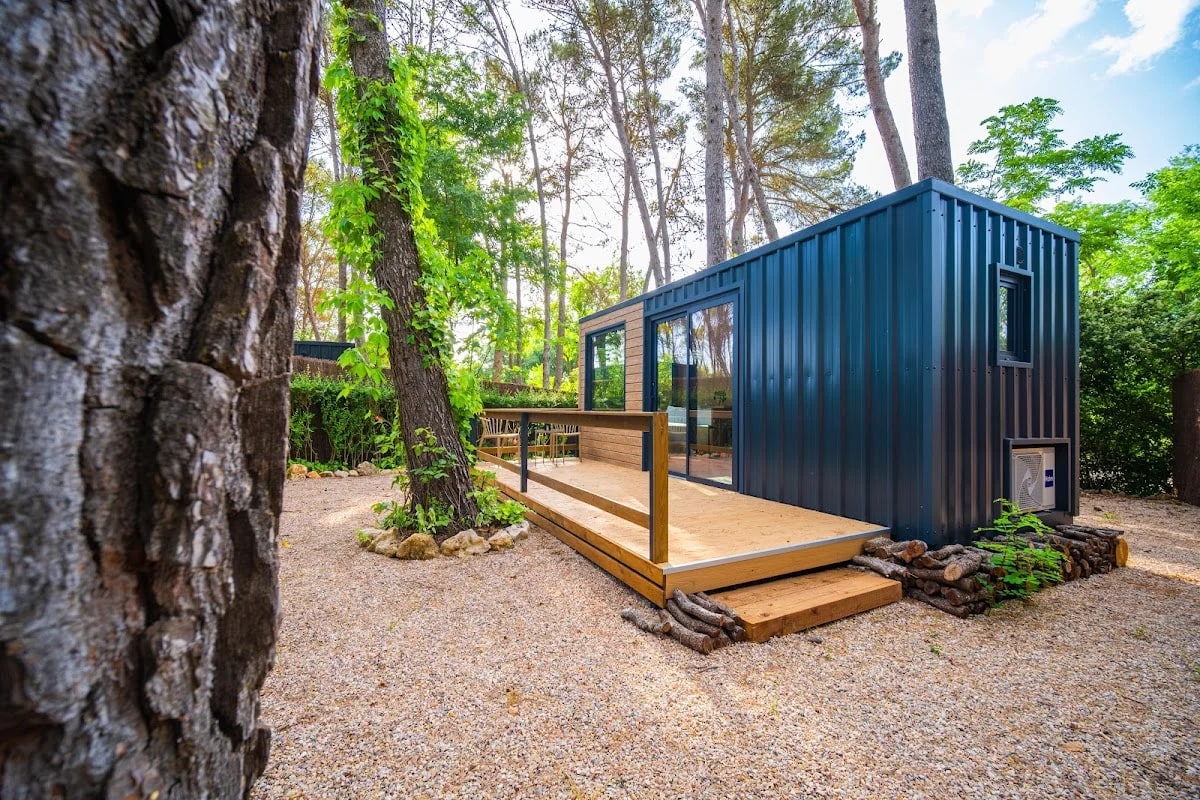 Nomading - Cabañas cerca de Madrid — camping en Sacedón, Guadalajara, Castilla-La Mancha · 4.6 de 5 (167 opiniones)