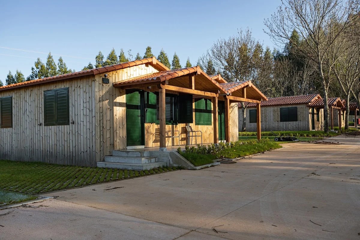 Teiraboa Basecamp — camping en Arzúa, La Coruña, Galicia · 4.4 de 5 (749 opiniones)