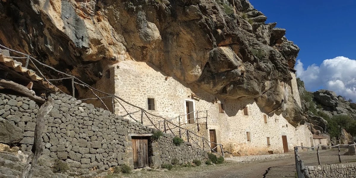Zona de acampada sa Font Coberta — camping en Escorca, Illes Balears, Islas Baleares · 4.2 de 5 (256 opiniones)